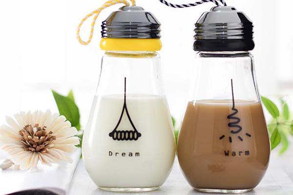 玻璃瓶（píng）廠家定製生產會有什麽好（hǎo）處？