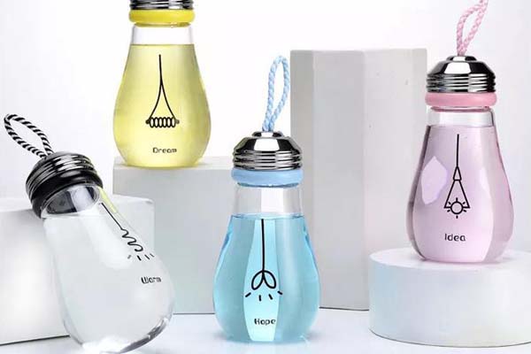 酒瓶定製的優點有（yǒu）哪些？