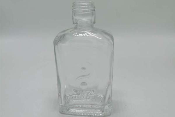 玻璃瓶的成形（xíng）過程和環境溫度